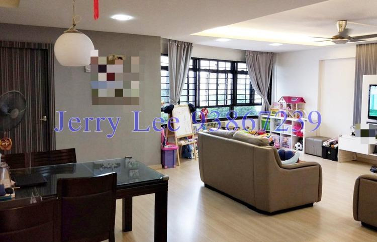 Blk 698B Hougang Street 61 (Hougang), HDB 5 Rooms #158831632